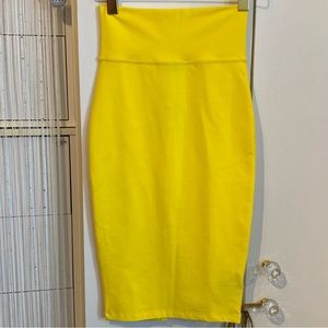 Bebe Yellow Pencil High Waist Midi Knit Skirt Size XS NWT
